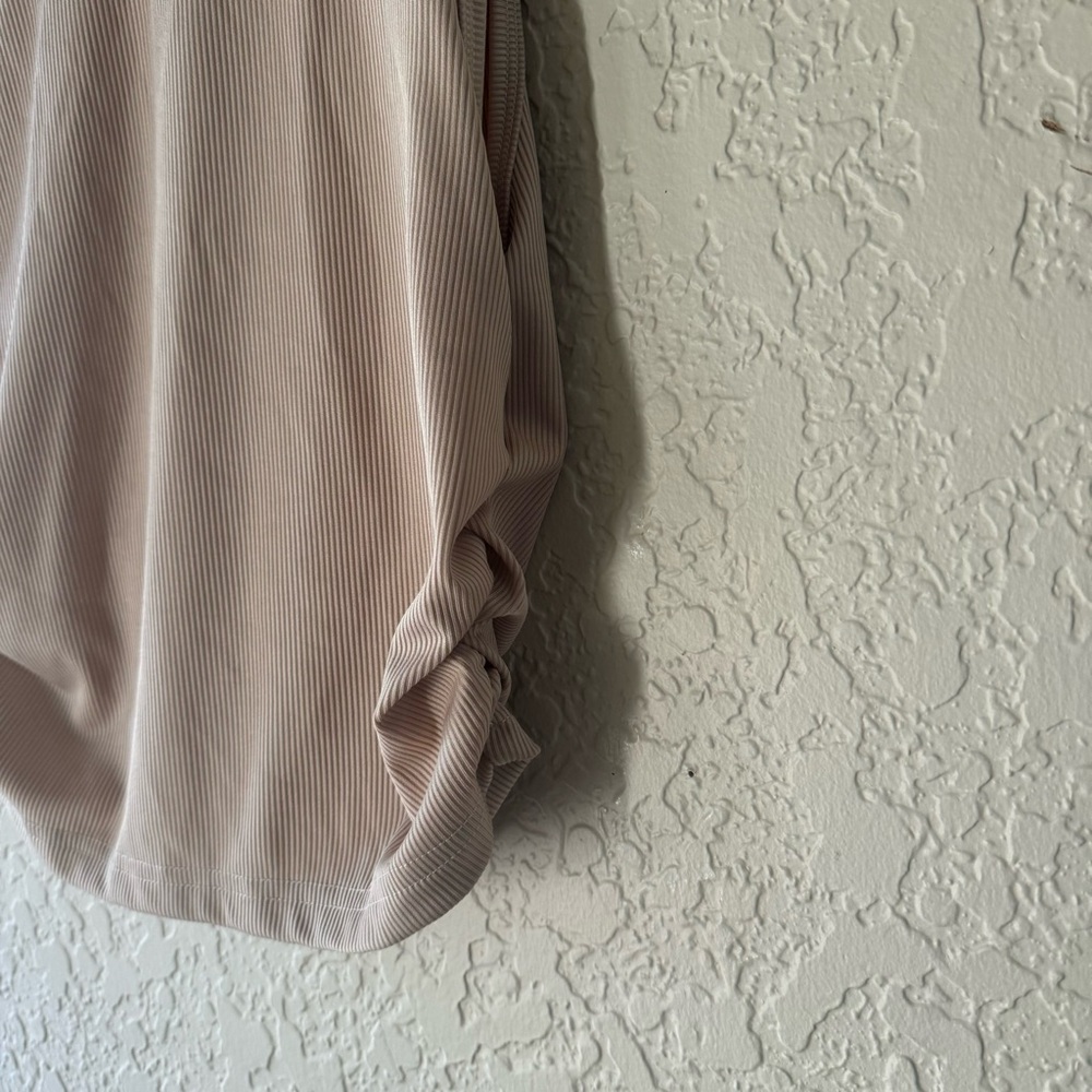 Beige Sleeveless Ribbed Top - Picture 2 of 4